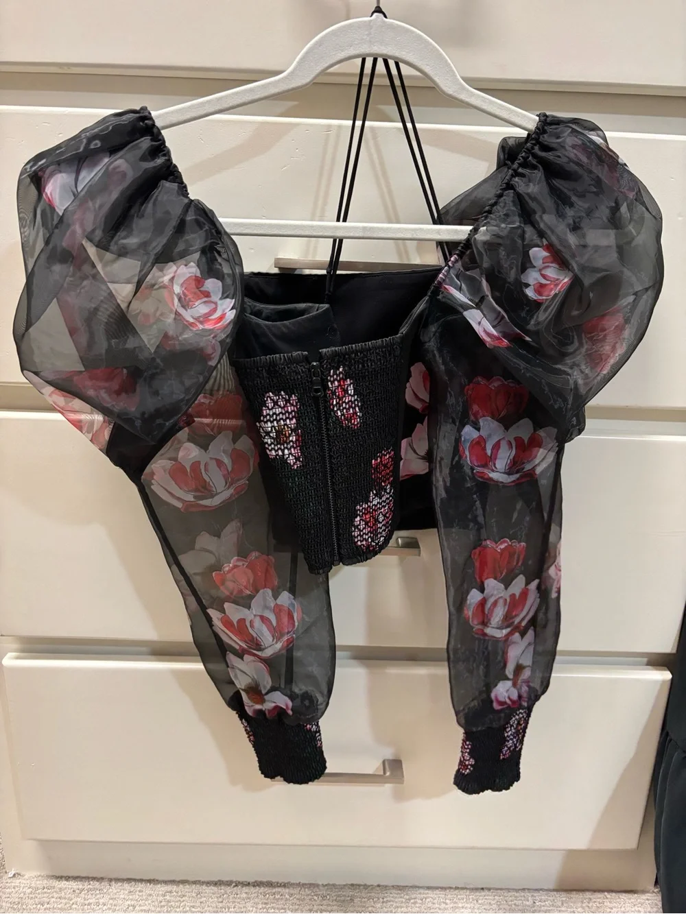 Black Floral Alice + Olivia Organza Sleeve Cropped Blouse